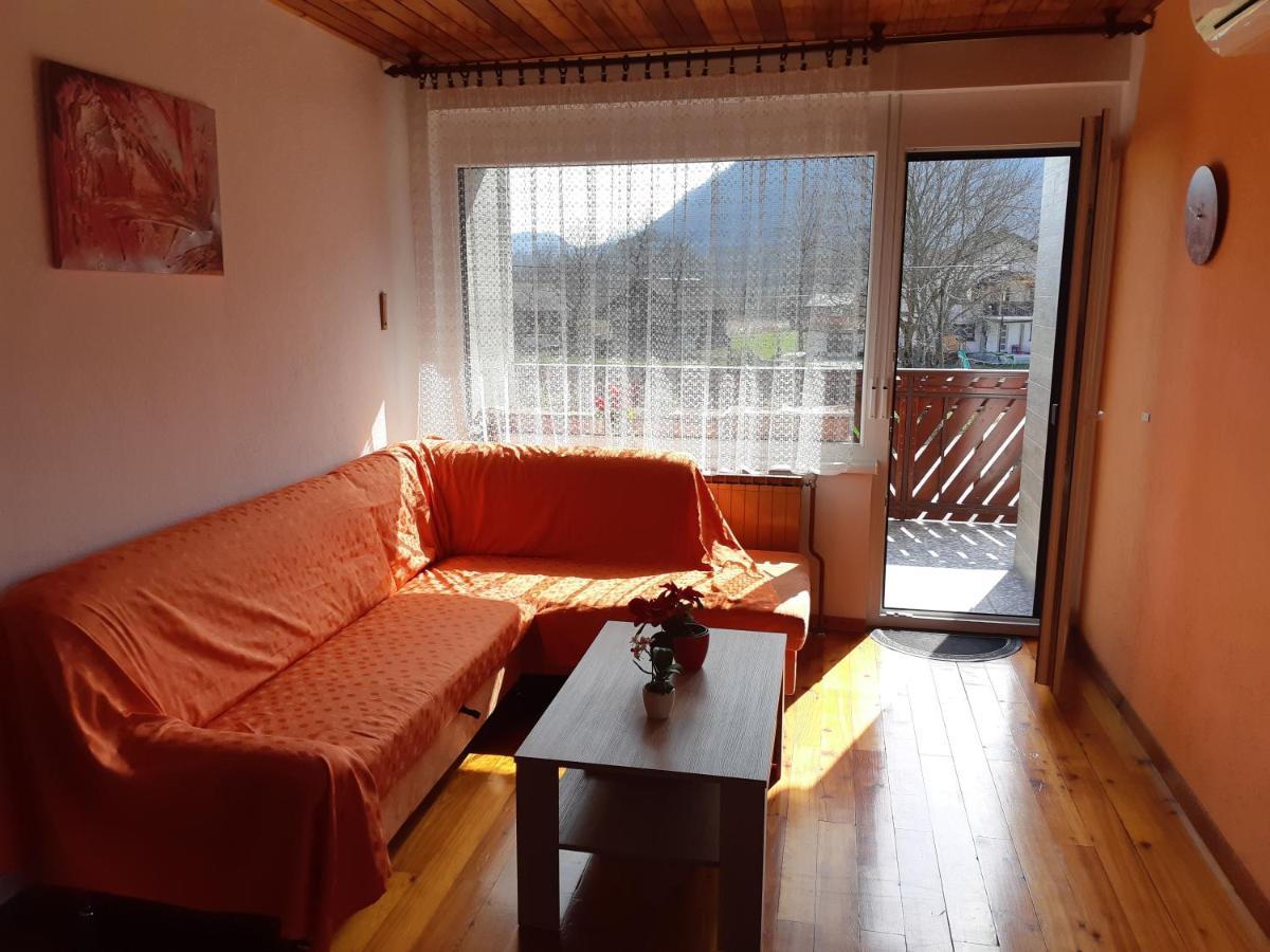 Apartment Kolman Tolmin Luaran gambar